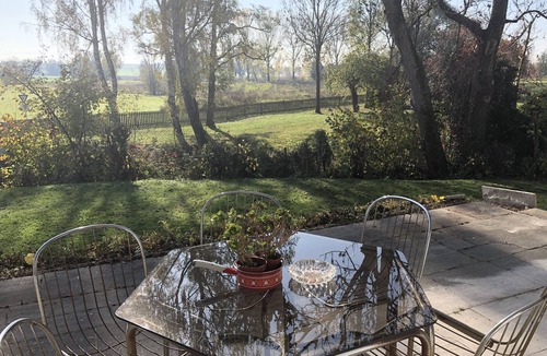 Dachau District Apartment | Cozy apartment in the country for 6 people - 25 minutes to Munich