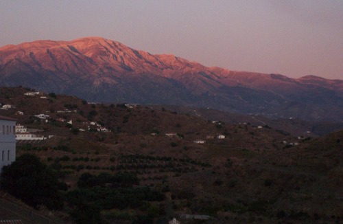 Almachar Apartment | Cozy apartment in the mountains of the Axarquia, Costa del Sol