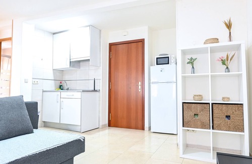 Numancia Apartment | Cozy Apartment in Vallecas