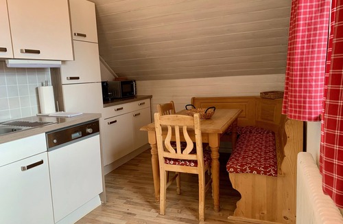 Ehrwald Apartment | Cozy apartment "The Zugspitze" for 8 people in Ehrwald