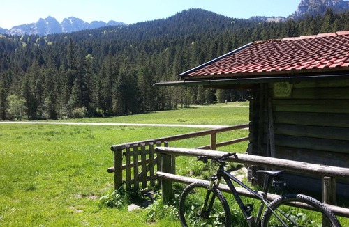 Bad Bayersoien Apartment | Cozy apartment, with Königscard centrally located in the Ammergau Alps