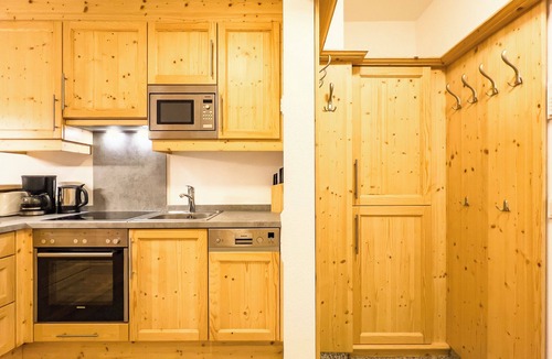 Hochkrimml Apartment | Cozy apartment with mountain view and close to the slopes in the Zillertal Arena