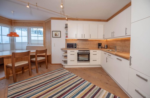 Hochkrimml Apartment | Cozy apartment with mountain view and close to the slopes in the Zillertal Arena