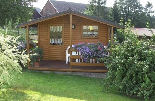 Moosbach Apartment | Cozy attic apartment (55sqm) with eat-in kitchen and covered balcony