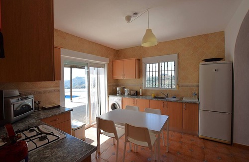 Almogia Villa | Cozy casita in the countryside with swimming pool, near Málaga