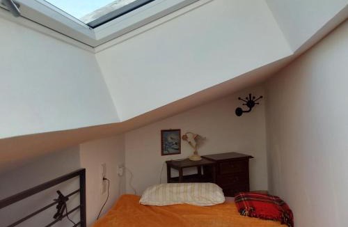Milbertshofen Apartment | Cozy central APARTMENT Leopoldstrasse -3,5 rooms with sauna and garden