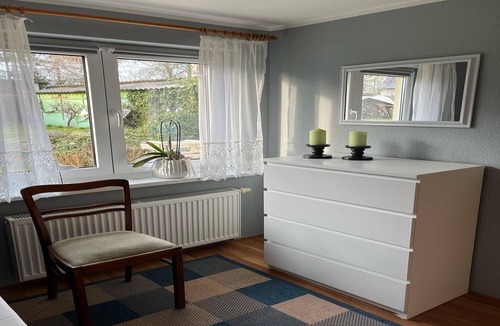 Hohenkirchen House | Cozy Coastal Stay with Garden