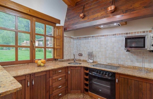 Acereda House | Cozy cottage with views + fireplace in Cantabria (lalo)
