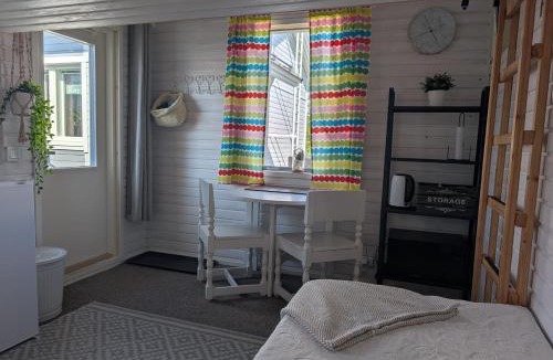Rovaniemi Ski Chalet | Cozy Cottage - Free WIFI and Parking
