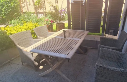 Warstein Apartment | Cozy country house with a garden in Möhnesee, dog-friendly,