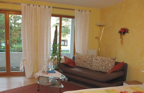 Bamberg Apartment | Cozy holiday apartment in a quiet location for 1-2 people, underground parking