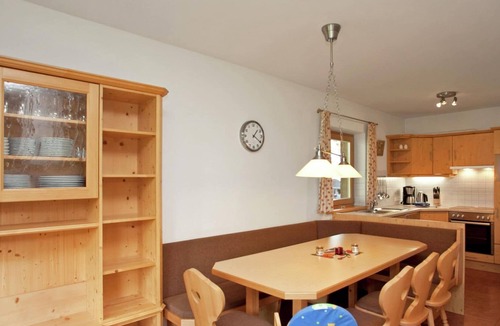 Wald im Pinzgau House | Cozy Holiday Home in Königsleiten with Sauna