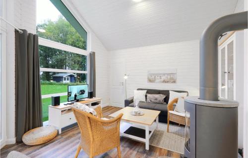 Krems II House | Cozy Home In Krems Iiwarderbrück With Sauna