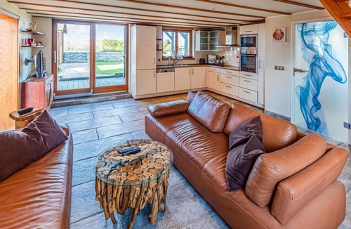 Travemuende House | Cozy home in Lübeck with house sea view