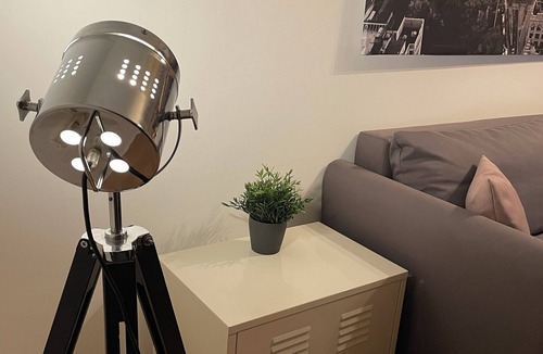 Mitte Apartment | Cozy studio guest house near the center & trade fair