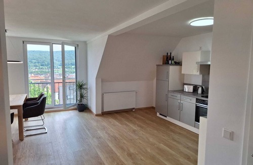 Goldbach Apartment | Cozy top floor apartment in a top location with unobstructed views