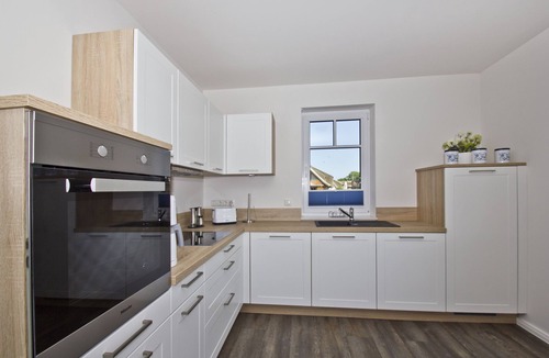 Gross Zicker Apartment | Cozy vacation apartment with terrace and garden - Ferienhaus Zaunkönig FeWo EG