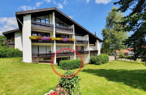 Steibis Apartment | Cozy vacation apartment "Schneerose" in Oberstaufen/Steibis with OberstaufenPLUS