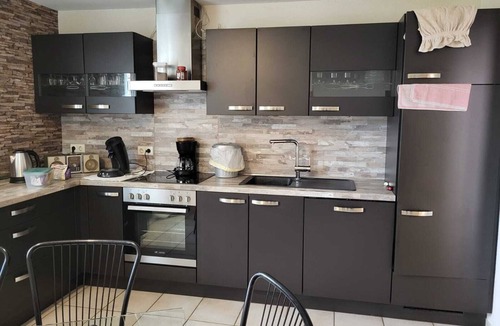 Luedinghausen Apartment | Cozy vacation apartment with garden on a horse farm (pet-friendly)