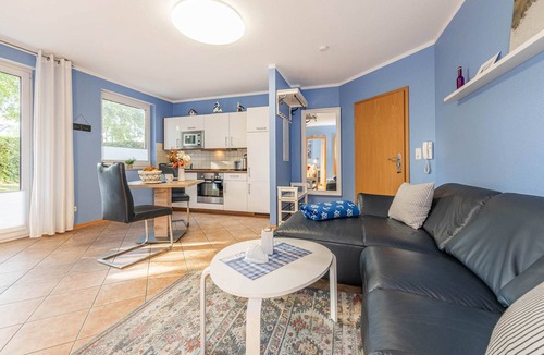 Ueckeritz Apartment | Cozy vacation apartment "Ostseegold" with terrace