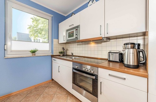 Ueckeritz Apartment | Cozy vacation apartment "Ostseegold" with terrace