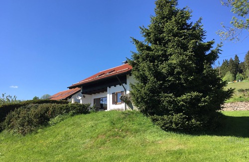 Sankt Englmar House | Cozy vacation home with dream view, large garden