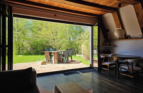 Wittenbeck House | Cozy vacation home in the countryside with fireplace, sauna and garden.