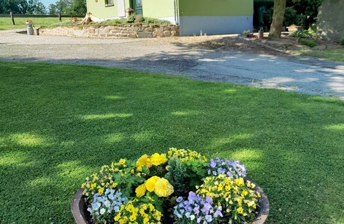 Wilthen House | Cozy vacation home in a three-sided farm in Sora, Upper Lusatia fully equipped