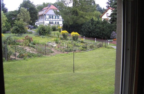 Rottwerndorf House | Cozy vacation home with an outdoor pool in a peaceful location by the forest