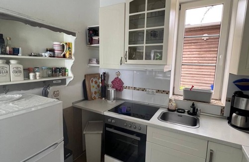 Schlutup Apartment | Cozy vacation rental with a veranda overlooking the Trave River
