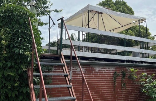 Schlutup Apartment | Cozy vacation rental with a veranda overlooking the Trave River