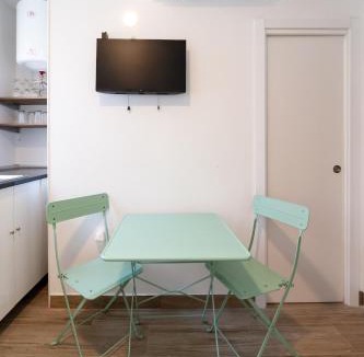 Trafalgar Apartment | CRR4 Malasaña Chamberi 3 small bedroom