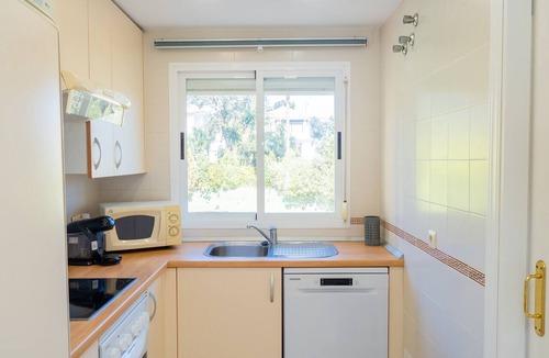 Mijas Apartment | Cubo's Luna Beach Mijas Costa/Close to the beach/free wifi