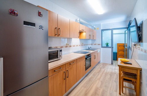 Fuengirola Apartment | Cubo's Vega Fuengirola Apartment & Parking/communal pool/terrace/free wifi