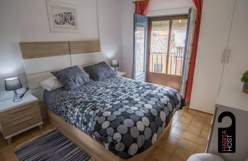 Old Town Apartment | Cuencaloft Casita de la Luz