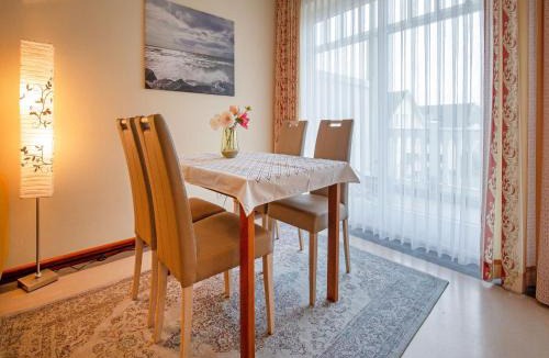 Binz Apartment | Dünenpark Binz - Komfort Ferienwohnung mit 2 Schlafzimmern und Balkon im Dachgeschoss 031
