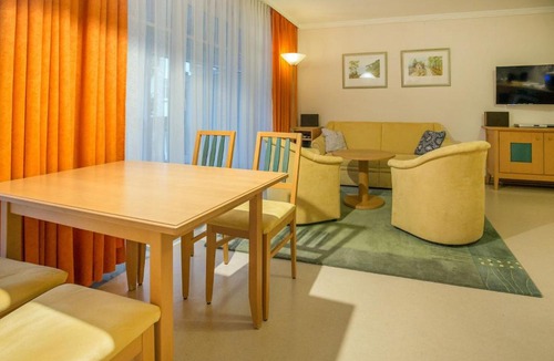 Binz Apartment | Dünenpark Binz - Komfort Ferienwohnung mit 1 Schlafzimmer und Balkon im Obergeschoss 266