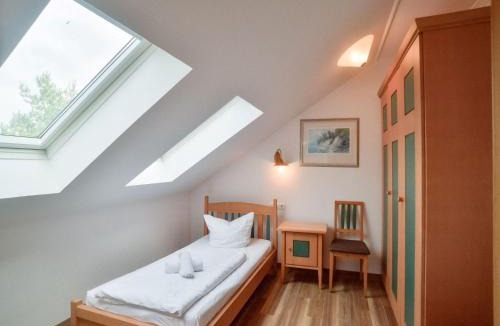 Binz Apartment | Dünenpark Binz - Komfort Ferienwohnung mit 2 Schlafzimmern und Balkon im Dachgeschoss 284