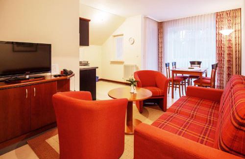 Binz Apartment | Dünenpark Binz - Komfortplus Ferienwohnung mit 2 Schlafzimmern und Balkon im Dachgeschoss 048