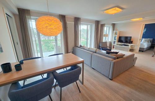Prora Apartment | Dünenresidenz Prora - Ferienwohnung mit Meerblick, 2 Schlafzimmern und Balkon NP-304