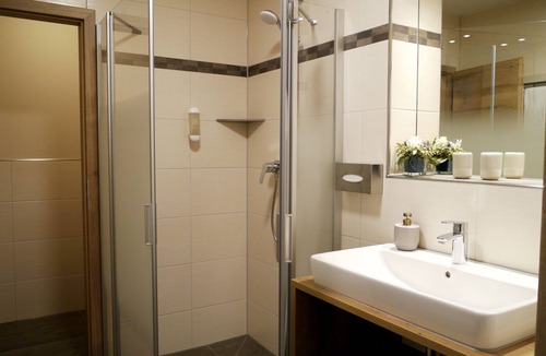 Neunburg vorm Wald House | Da`Sporrer Hotel & Wirtshaus