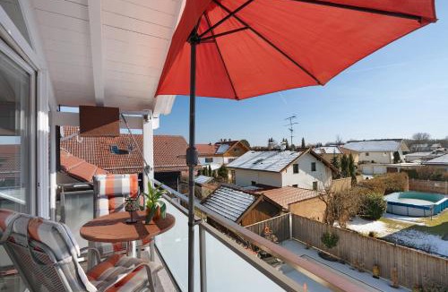 Munchen District Apartment | Dachgeschosswohnung in Hofolding