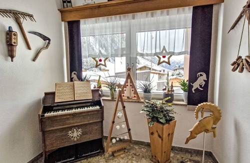 Plangeross Apartment | Daheim – Edelweiß by Interhome