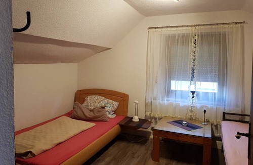 Altenstadt an der Waldnaab Apartment | 44 m² Apartment ∙ 2 bedrooms ∙ 2 guests