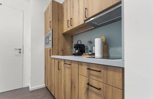 Aubing-Sud Apartment | 220 m² Apartment ∙ 4 bedrooms ∙ 12 guests