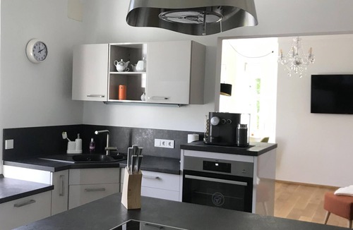 Neukirchen bei Sulzbach-Rosenberg Apartment | Villa Neidstein - Luxurious first floor apartment
