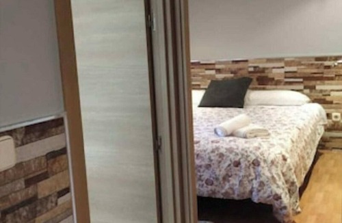 Barajas Apartment | DELUXE 1 ROOM APARTMENT