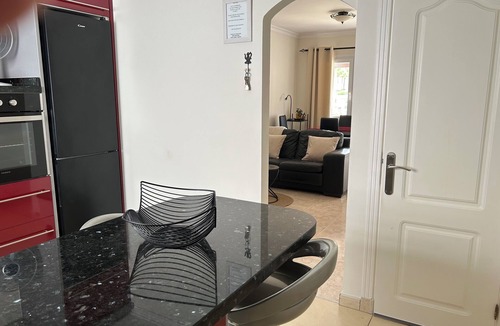 Arguineguin Apartment | Deluxe Vacation Home mountain Town & Sea views, Privat Terrace + 5G WiFi/SatT.V