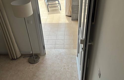 Arguineguin Apartment | Deluxe Vacation Home mountain Town & Sea views, Privat Terrace + 5G WiFi/SatT.V