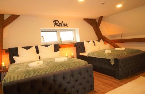 Kippenheim Apartment | Design I Galerie-Wohnung I Europapark I Balkon I Boxspring I Parkplatz